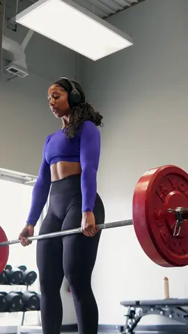 Them side lunges had me shaking😮‍💨//@Women‘s Best #fyp #Fitness #lowerbodyworkout #legsworkout 