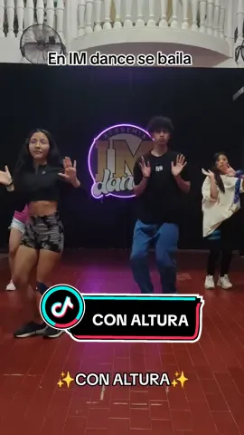 Y tu también quieres bailar con altura?, te esperamos!!! . . . . . #dance #rosalia #conaltura #baile #rico #fyp #foryoupage #paratii #imdance #chimba #viral #family #jbalvin #conalturachallenge 