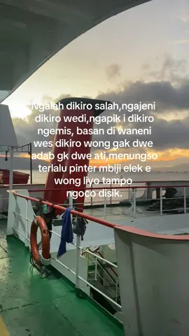 Kita sediakan kaca untuk orang yang suka menilai keburukan orang lain tanpa berkaca dirinya jauh lebih buruk 🤪🔥#trending #fyp #fypシ゚viral #katakata #story #fypシ゚ #viral 