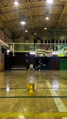 ペットボトルチャレンジ🐣🏐🍶　#ペットボトルチャレンジ  #petbottlechallenge #ハイキュー #volleyball #バレー部　#バレーボール　#バレー女子　#バレー部あるある　#トレーニング　#バレー部あるある　#面作り　#レシーブ　#ハイキュー　#ブロック　#ブロッカー　#ミート　#アタック　#スパイク#フロントメモリー #真夏日 #ハイキューチャレンジ #サーブ 