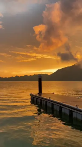 Magical sunrise from kintamani 🌞#kintamani #dermagakedisan #sunrise #bali #baliisland #fyp #hiddengems #sunrisekintamanibali 