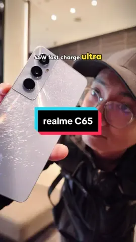 realme C65 kini rasmi ! Design ciri flagship dengan Ultra slim starlight design! Tengok sampai habis ada something kat hujung video 😏 #eizuwan #fulamak #realme #realmeC65 #techtok @realmeMalaysia @realme 