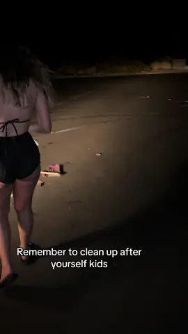 No one likes someone who litters #fourthofjuly 