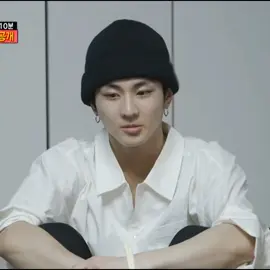 semuanya keren, sunoo bisa nyesuain diri sama orang2 T di sekeliling dia padahal dulu pernah punya kenangan yang buruk sama temennya yang T dan member enha yang bisa ngertiin sunoo 🥰 #sunoo #jungwon #heeseung #jay #jake #sunghoon #ni_ki #enhypen #fyp 