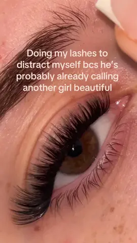 #fyp #foryoupage #viral #foryou #hazeleyes #lashesathome 