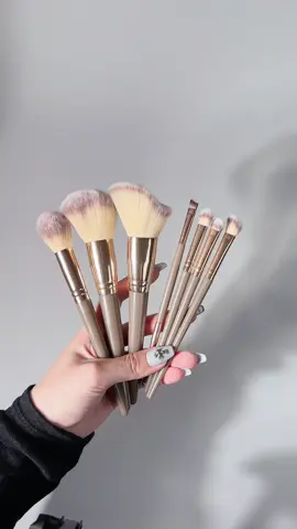 แปรงแต่งหน้าโอวัลติน #แปรงแต่งหน้า #scbrush #รีวิวบิวตี้ 