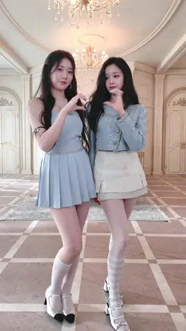 What you waiting for 🩵 #BABYMONSTER #베이비몬스터 #FOREVER #FOREVERchallenge #PHARITA #파리타 #RORA #로라 