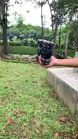 The amazing amphibious RC car is completely waterproof and can still drive in water and rotate 360°!#drivingonwater #rccar #gesturecar #gesturerccar #amphibiousrc #rccarsoftiktok #rccarchallenge #cargift #toyscar #remotecontrolcar #boytoy #giftideas #cooltoys #funnytoys #kidsoftiktok #toy #christmas #christmasgift #foryou #fyp