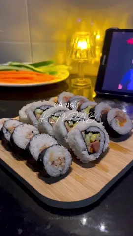 💕🐻✨ #sushi #comcuon #saigon #viral #foryou #ancungtiktok #couple #viraltiktok #nauancungtiktok 