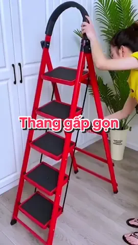Một chiếc thang gấp gọn sử dụng cho hộ gia đình cực kỳ tiện lợi nha #thanggapgon #thanggapdanang #thanggapgongiadinh #thangchuagapgon #giadungtienich 