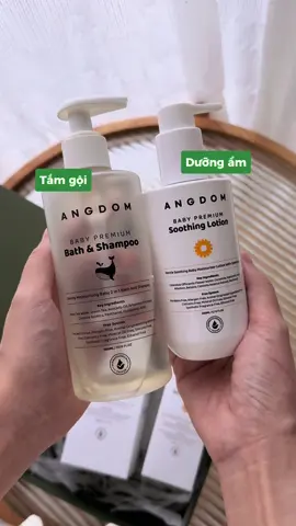 Tắm gội và dưỡng da THUẦN CHAY, dịu nhẹ cho bé, được kiểm nghiệm da liễu. Chốt em nó các mẹ ơiii 👌 #giadinhhocon #chuyenembe #suatamgoichobe #chamdabe #angdom #lotionbaby #mevabe #coonapi #muataitiktokshop 