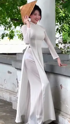 东南亚风情越南，越南奥黛美女。