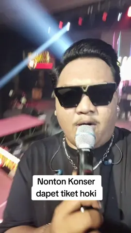 Konser Ndarboy ramah e poll semua personil nya, sehat2 terus mas ndaru n Team @ndarboygenk #CapCut #fypシ゚viral #ambyar #ndarboygenk #jooz 