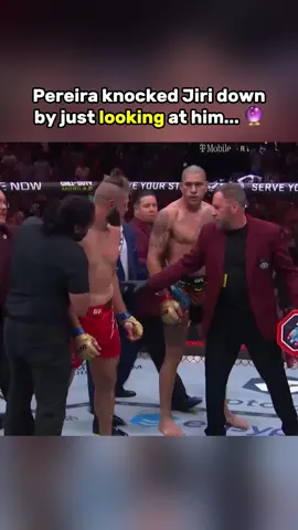 Alex Pereira’s aura +100000 🥶 #alexpereira #jiriprochazka #UFC #mma 