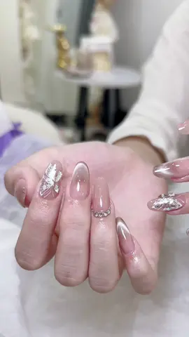 #trend #trending #unboxing #review #Lamneohong #xuhuong  #lamneocungmy #nailart #songelphukiennailmi #nails #nailboxthietke #nailbox #nail #nailmoimoingay #nailsartvideos #nails💅 #nails #naildesigns #fyp #xh #maunailxuhuong #maunail  