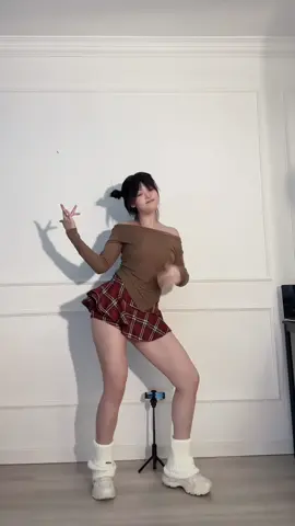 🐥 #happy #dancechallenge #fyp #prettygirlstiktok 