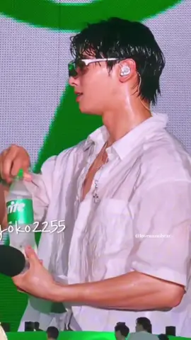 Cha Eunwoo at Waterbomb Korea ‘24 Hotness overload! 🔥😮‍💨🥵❤️‍🔥🫠💦💚 #차은우 #CHAEUNWOO #EUNWOO #leedongmin #dongmin #ASTRO #아스트로 #sprite #spritexchaeunwoo #spriteambassador #waterbomb #waterbomb2024  #waterbombkorea #waterbomb2024seoul #foryoupage #fyp @차은우 