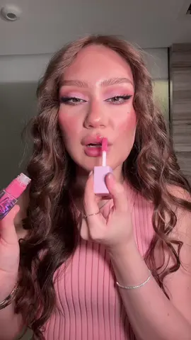 حاسه منظر شفايفي صحي بالله ايش رأيكم ؟ 🌶️😍 #قمـ🌙 #maybelline #lipplumper #makeup #lifterplump #cosmetics #fypシ #اعلان 