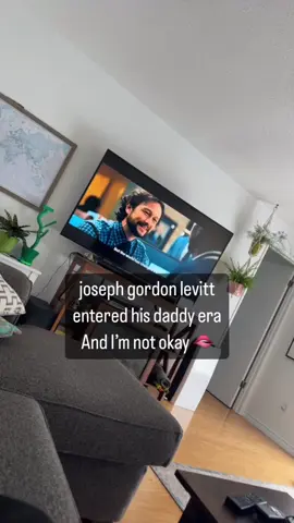 I am not ok 🫦 #josephgordonlevitt #beverlyhillscop 