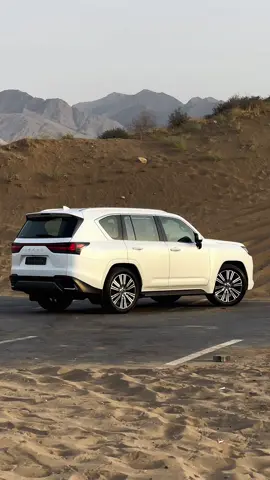 Lexus LX 600 vip prestige  الموديل : 2023  فل مواصفات 🔥🔥  الممشى : ٤٠ الف كيلو فقط  تسجيل في وكالة عمان بهوان ✅ السيارة خليجية الفطيم قمة ف النظافة  تأمين شامل  اللون الأبيض اللؤلؤي / الداخلية الاحمر الماروني ❤️  عليها حماية كاملة من AUTO SPA  السعر : 54300 وقابل للتفاوض  مكان تواجد المركبة : الموالح  ملاحظة 📍! ( الرقم ليس للبيع )  للتواصل : 77122272 #fyp #تيك_توك 