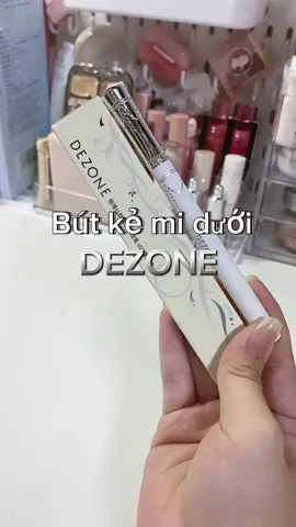 Bút kẻ mi dưới chân ái cụa tui đây rồii 💕 #YenRiview #thịnhhành #Dezone #butkemiduoi #butkemat 