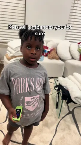 Kids don’t care what they say about you bc girl your moma not even 30 yet 😭😭 #kidhumor #kidsoftiktok #kidsbelike 