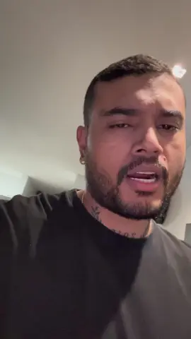 Mi pantalon cuesta lo de 4 meses de sueldo de los que no me quieren. #zamyrrua #fypシ #money #millonario 