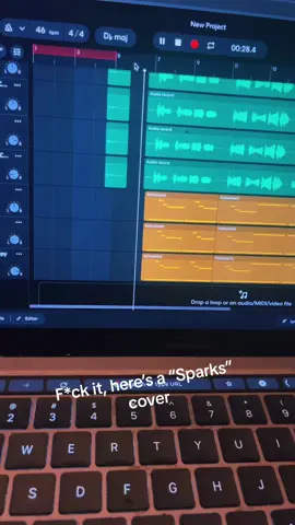 Thats me in the synth keys too😋 #independentartist #coldplay #sparks #july4th 