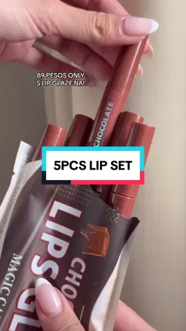 Chocolate kayo dyan 🍫💄 #lipglaze 