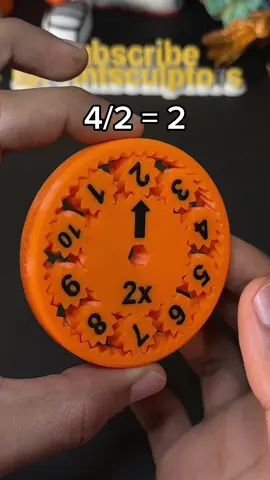 3D Printed Multiplication and Division Fidget Spinner. #3dprinting #fidget #spinner #maths #numbers #toy 