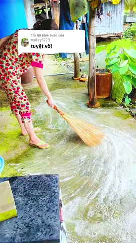 Trả lời @mai.vy5723 Mưa rồi mấy chị #hastag #bottayrongreu #xuhuong #viralvideo #nguyenchitb #muasa 