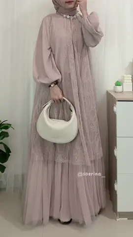 Yang belum kebagian dress cantik ini buruan checkout sekarang mumpung ready stock, diskonnya ambyar ! #hijabchic #dresslebaran #inspirasioutfit #ootdhijab #racuntiktok #fyp 