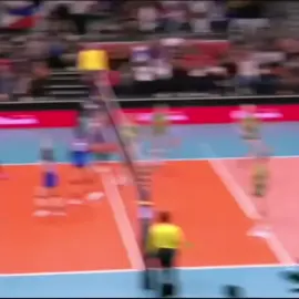 aww my szn 81 babies 🥹🥹🥹 #eyalaure #sisirondina #alaspilipinas #USTGoldenTigresses #UniversityOfSantoTomas #volleyballworld #AtinAngWestPhilippineSea #philippines #fypシ゚viral @eyalaure 