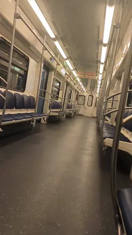 #Москва #Метро #метрополитен #пустойвагон 