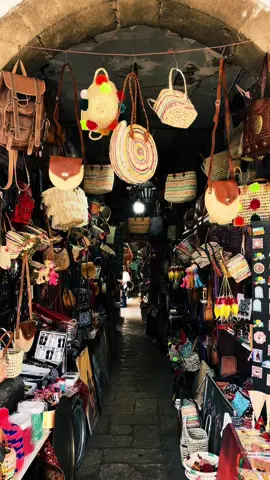 Houbous - Casablanca 🇲🇦 . . . . . . . . . . . #morocco #maroc #المغرب #visitmorocco #casablanca #houbous #artisanat #explore #تراث_المغربي #الصناعة_التقليدية 