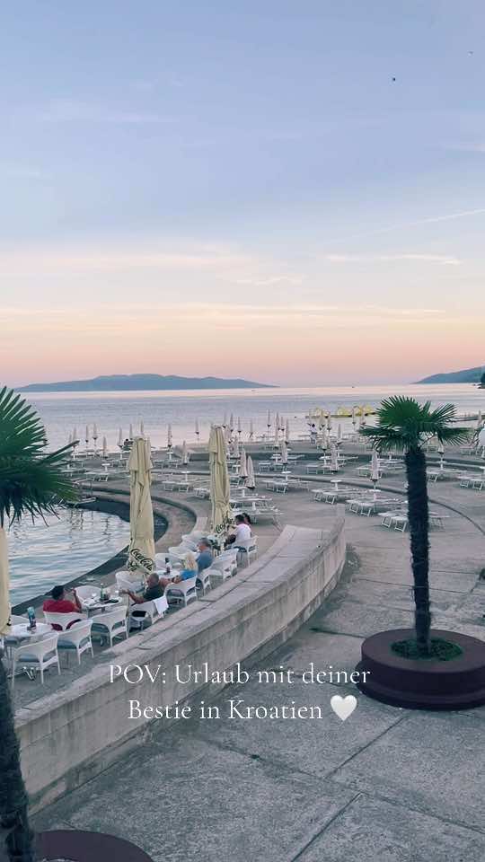 📍 Rijeka - Croatia 🇭🇷 #croatia #rijeka #vacation #Summer #bestie #urlaub #girlstrip #sommer #fyp #hrvatska #viral #viraltiktok #sun #beach #pool #viralvideo 