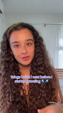 Things I wish someone would have told me before my first solo trip 🙌🏽 #solotravel #solofemaletraveler #solotravelwoman #girltravel #traveltips #traveladvice 