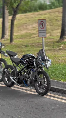 Sritt Mon😍#CapCut #fyp #cbr150r #cbrtrondol #cbrherexstyle#AlfraStyle 