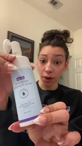Here you can find the link for the foaming amino acid cleanser!!💁🏻‍♀️💁🏻‍♀️ #sripposkin #skincare #routine #tiktokshop #creatorfund #srippo #flawless 