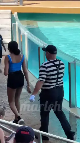 Soo Funny #lol #tomthemime #totanthemime #tomtheseaworldmime #mime #seaworldmime #funartist #thebestoftom #bestreactionprank #funvibes #totanthemime #foryou #fyp #foryoupage #funny 