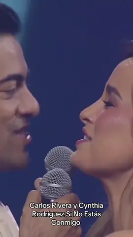 @Carlos Rivera y @Cynthia Rodríguez “Si No Estas Conmigo”. #carlosrivera #carlosrivera20años #arenacdmx #cynthiarodriguez #prensatop 