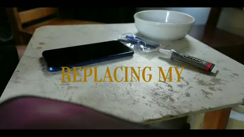 Replacing my Realme C12's LCD Screen #fyp #techtok #realme 