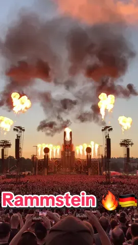 Best live show ever 🔥🔥🔥#rammstein #live #fire #sonne #rammsteinfan #rammsteinlive #best #show #germany @Rammstein @rammsteinnfanpage #concert #konzert #liveshow #power 