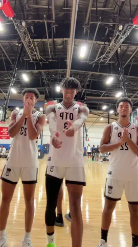 AAU with PUMA goes good 2 on 2 win 2 more to go @jaycole.22 @Chase  you must watch my last story 😱‼️ add my snap : diamant.blazi  if you want see me play 🏀iam posting highlight in my Broadcast channel insta if you want see me play lets get 80k follow my ig : diamant.blazi soon 1.9million and add my snap : diamant.blazi i add back ;) ##diamantblazi##seckoff##bball##basketball##fyp##dance##gamewin##gameday##viral##foryou##trend##floridabasketball##florida##usa##usabasketball##trio##dunk#sportstiktok