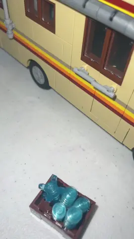 This took me a minute to build but it was so fun 😁 this RV is so cool. #breakingbad #breakingbadrv #tvshows #populartvshows #bb #rv #building #bbrv #breakingbadedit #fy #tiktokshopfinds 