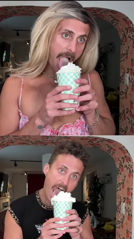 HOT CHICK 🥤💕 #rachelmcadams #annafaris #robschneider #hotchick #moviescenes #fyp 