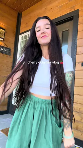 Its giving me LIFE 😍 #cherrycolahair #cherrycola #hairvlog #hairtransformation #hairtok #longhairgoals 