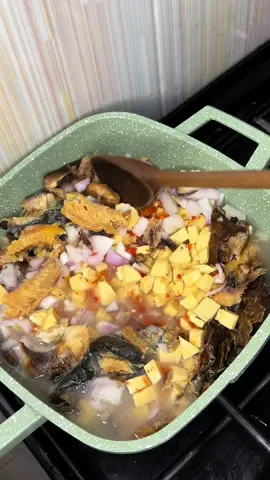 Let’s cook plantain porridge 🍲#amebocook . . . . . #CapCut @Bornblackgifty 💫 #nigeriantiktok #giftythestoryteller #fyp #storytime #goviral 