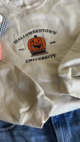 #halloween #spookyszn #embroideredsweatshirt #spookyseason #halloweentown #halloweentiktok 