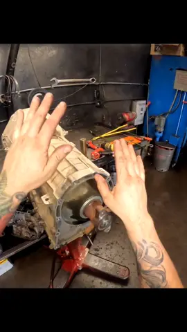 Nuts are crazyyyy, 6R140 🔩 #automotive #ford #truck #transmission #staygreasy 